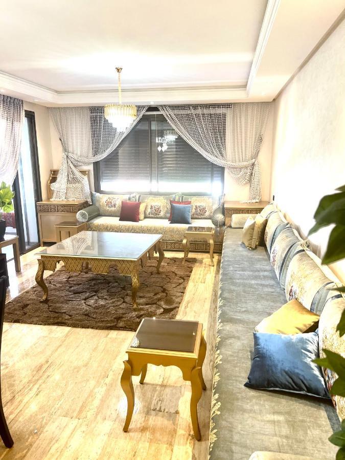 Luxury Apartments Казабланка Екстериор снимка