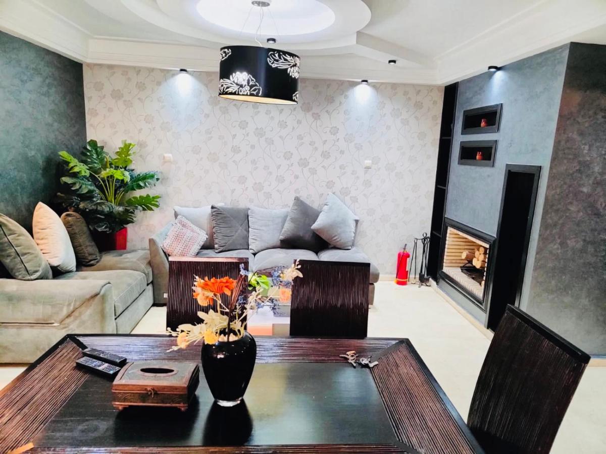 Luxury Apartments Казабланка Екстериор снимка
